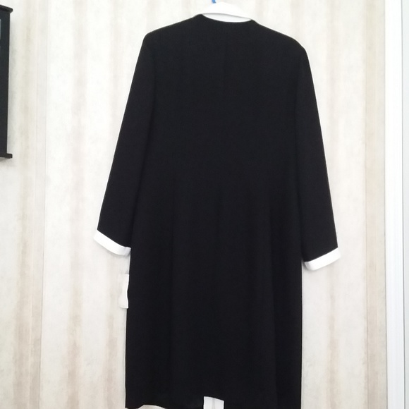 NWT Liz Claiborne Black Dress with White Trim - Picture 5 of 8